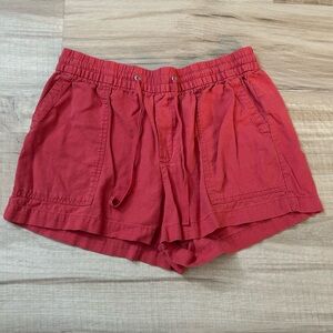 Gap Women’s Red Shorts Size Medium